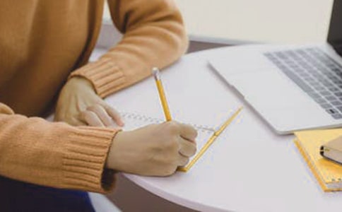 《董存瑞炸碉堡》讀后感