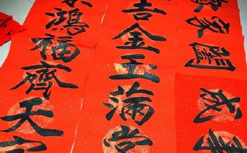 ����Ʒ������(li��n)������300��4ƪ