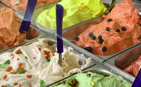 描寫夏天景象的詩句