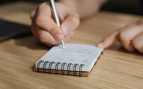 �˵�����300�֣����\8ƪ��